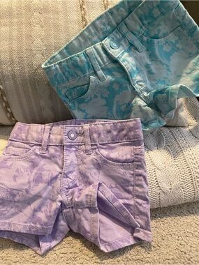 Gap kids 5t girls shorts (one blue and one purple)